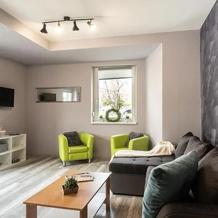 Teraszos, Csendes Apartman Koezponti Reszen *