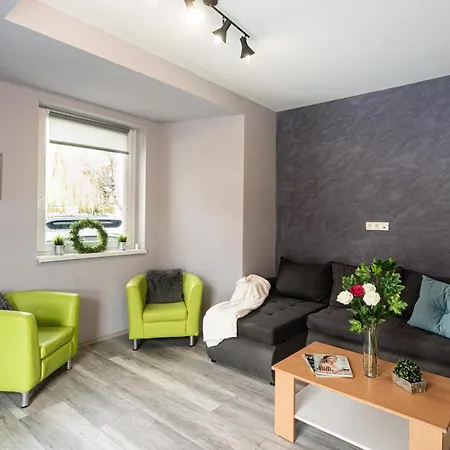 Lejlighed Teraszos, Csendes Apartman Koezponti Reszen Siófok