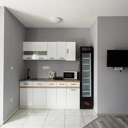 Teraszos, Csendes Apartman Koezponti Reszen Lejlighed *