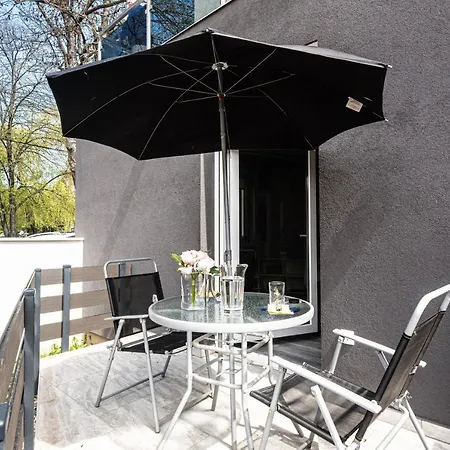 Teraszos, Csendes Apartman Koezponti Reszen Lejlighed Siófok