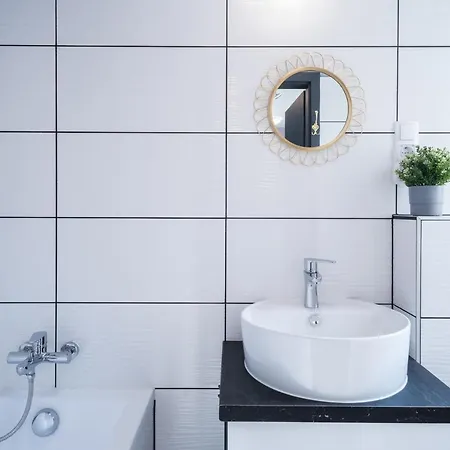 Teraszos, Csendes Apartman Koezponti Reszen * Siófok